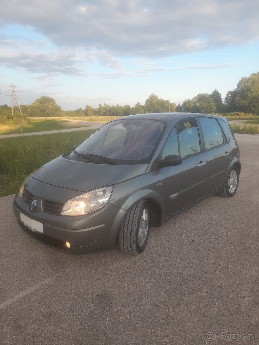 Sprzedam renault Megan scenic 2 2004