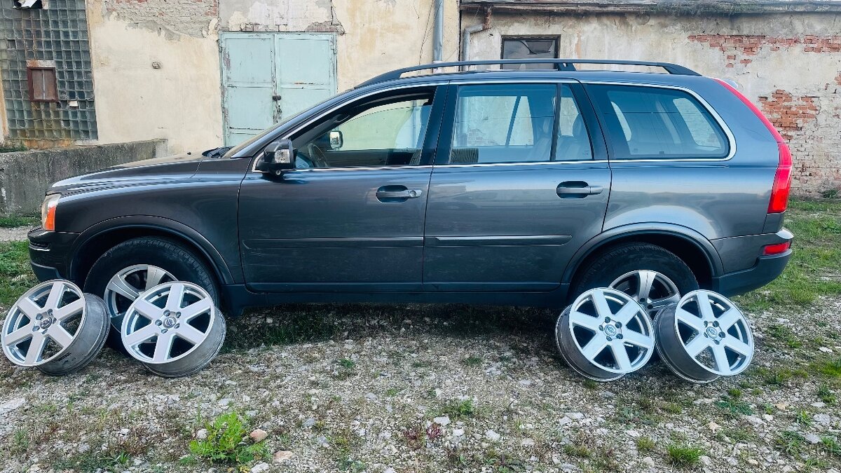 Volvo XC90 momentum A/T