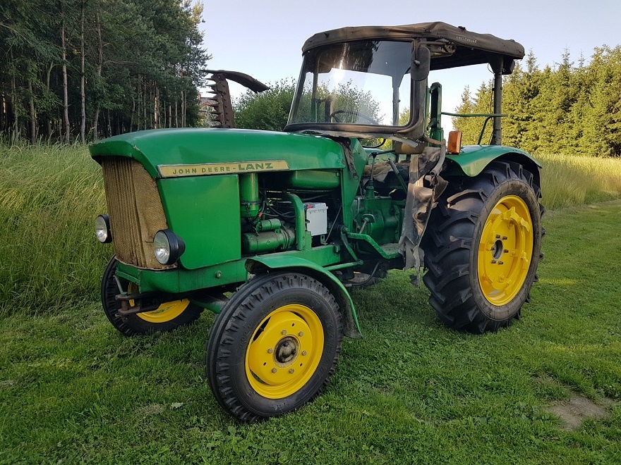 Ciągnik rolniczy JOHN DEERE LANZ 500 