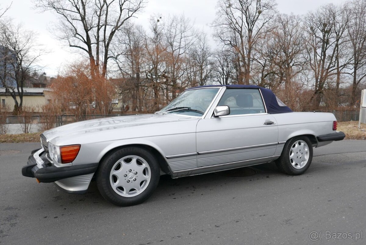 Mercedes-Benz 560 SL R107 1986r.