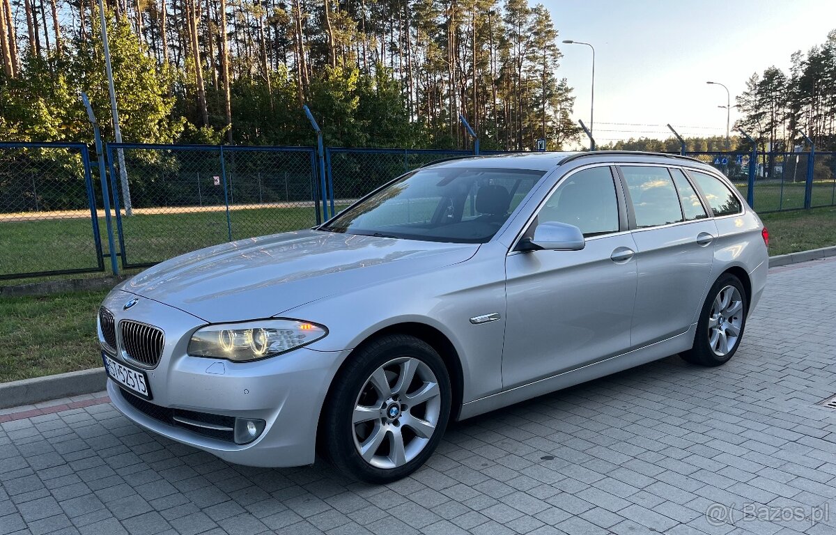 BMW 520d F11 nowy rozrząd Ładna Duża nawi Panorama