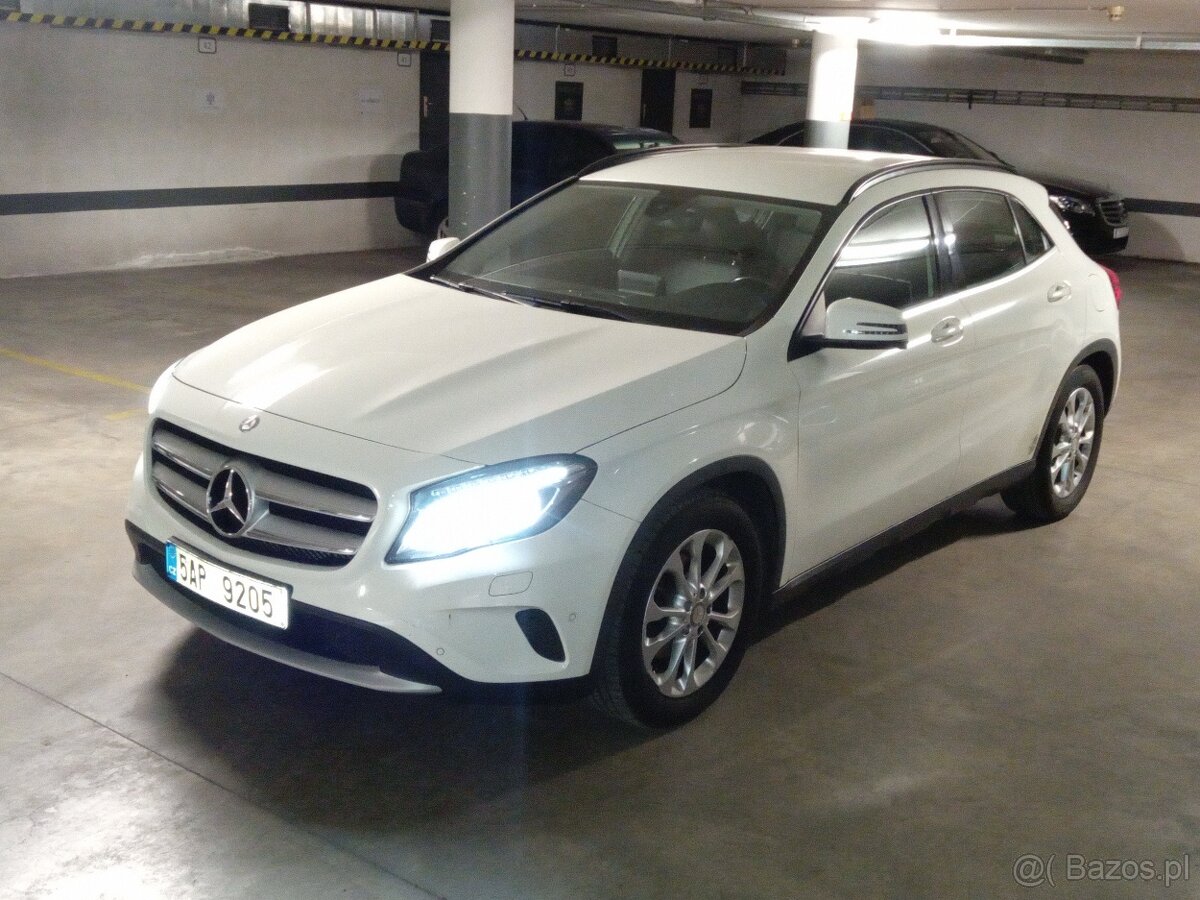 Mercedes GLA 200D 4 Matic