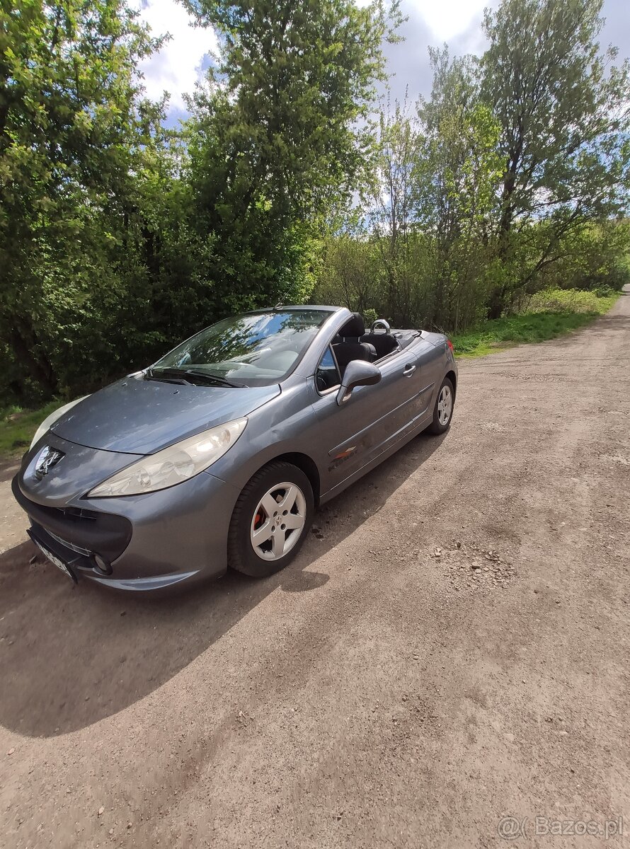 Peugeot 207 Cabrio-Polecam