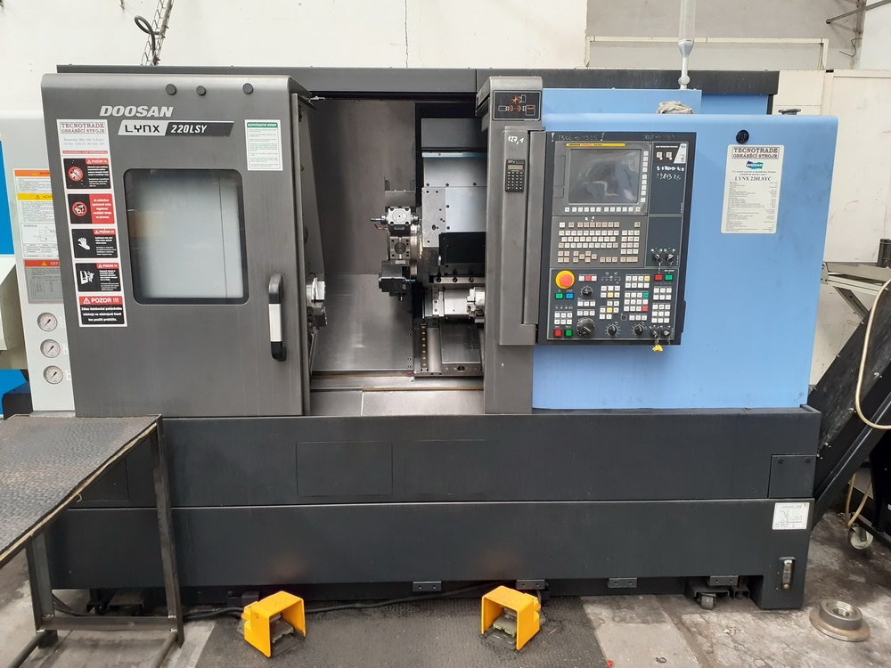 Tokarka CNC Doosan LYNX 220 LSYC