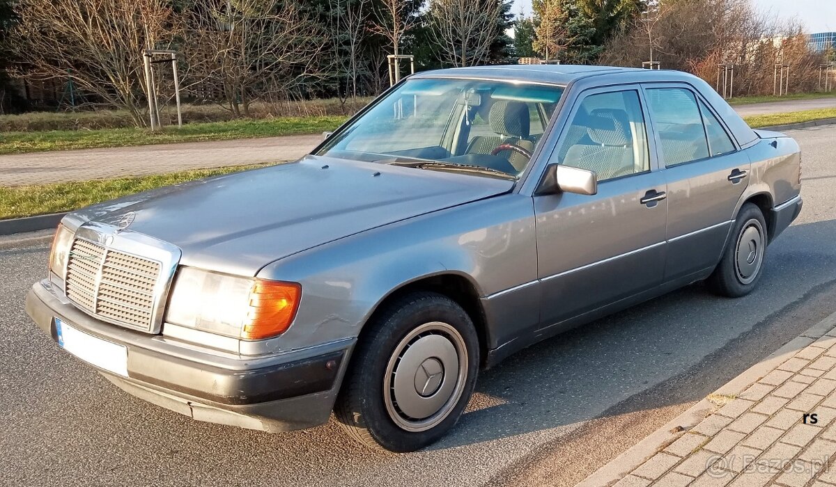 MERCEDES  W 124    2500 DIESEL