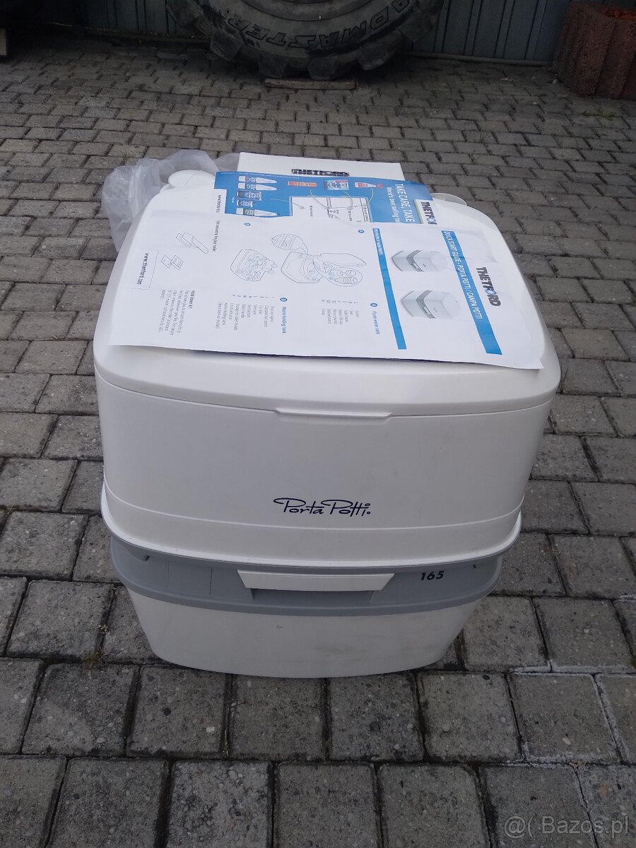 Toaleta turystyczna Porta Potti Qube 165 marki Thetford Zape