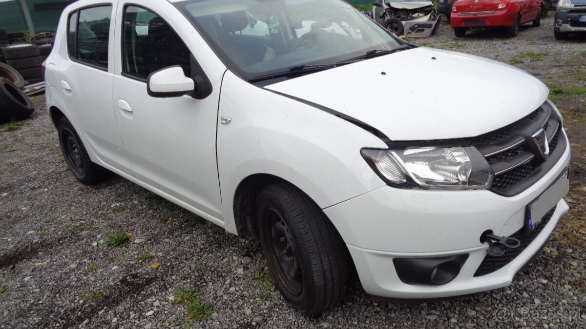 Sprzedam części zamienne do Dacia sandero 1,2i 54kw