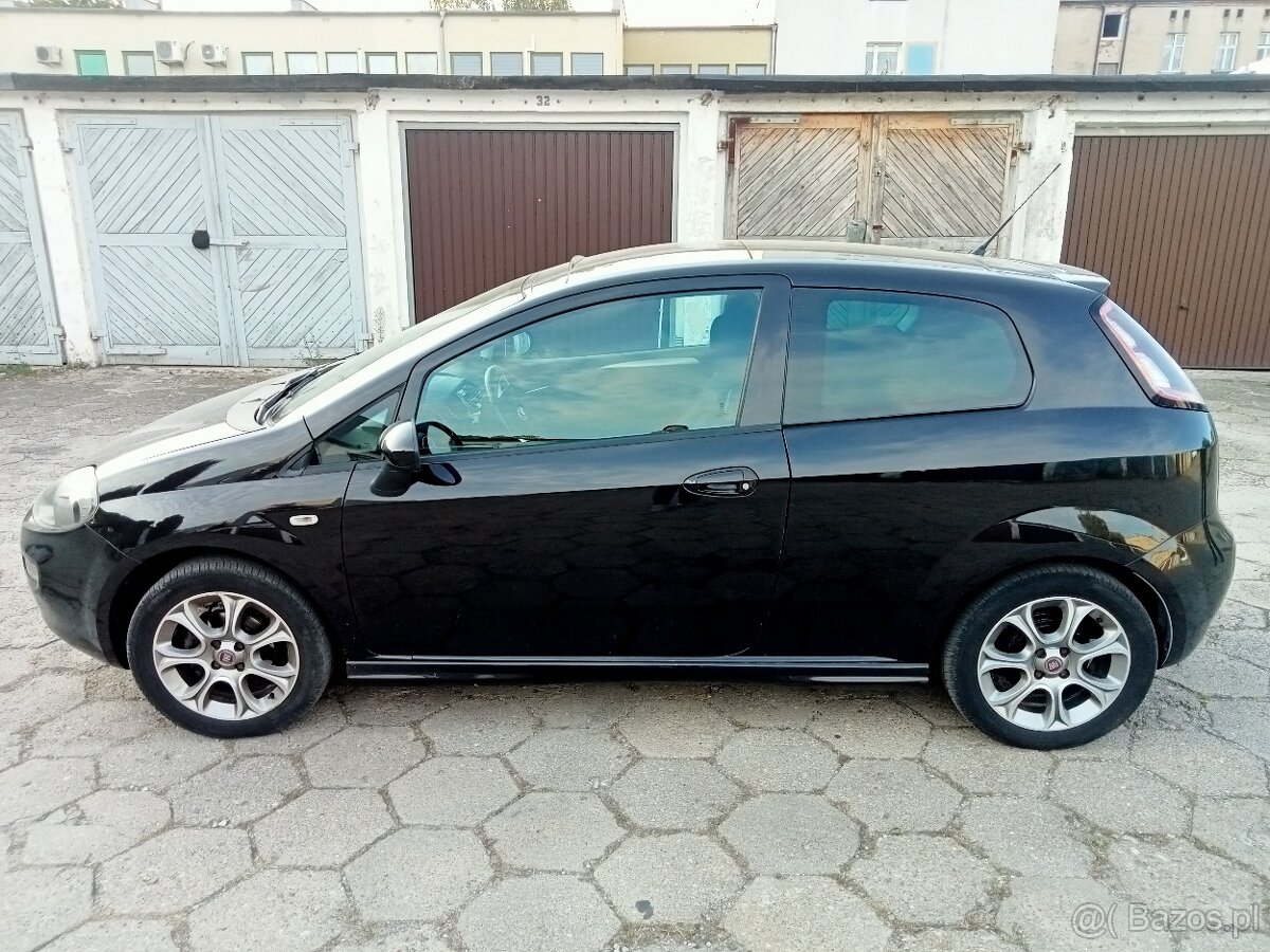 Fiat Punto rok 2012