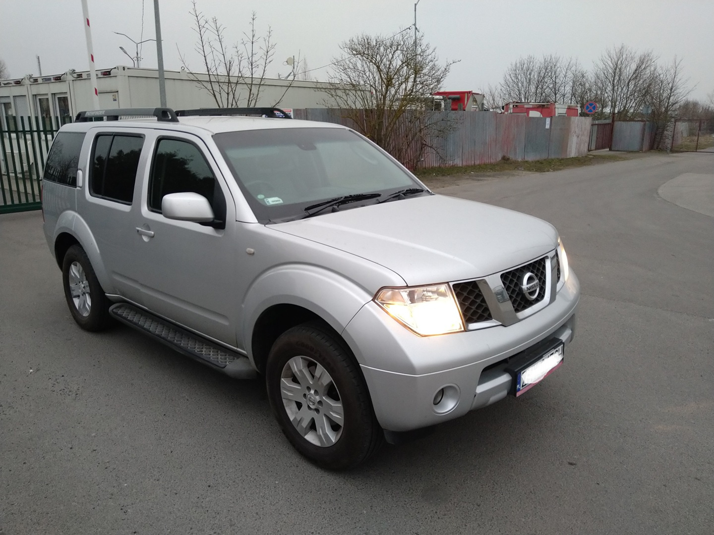 nissan pathfinder 2006r 2.5 diesel