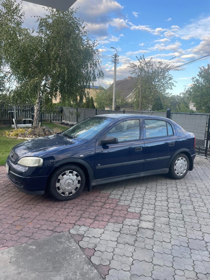 sprzedam Opel Astra 2005 rok benzyna