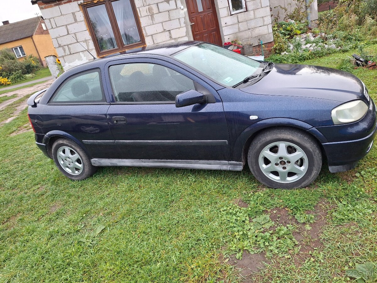 Vauxhall astra 1.6 benzyna