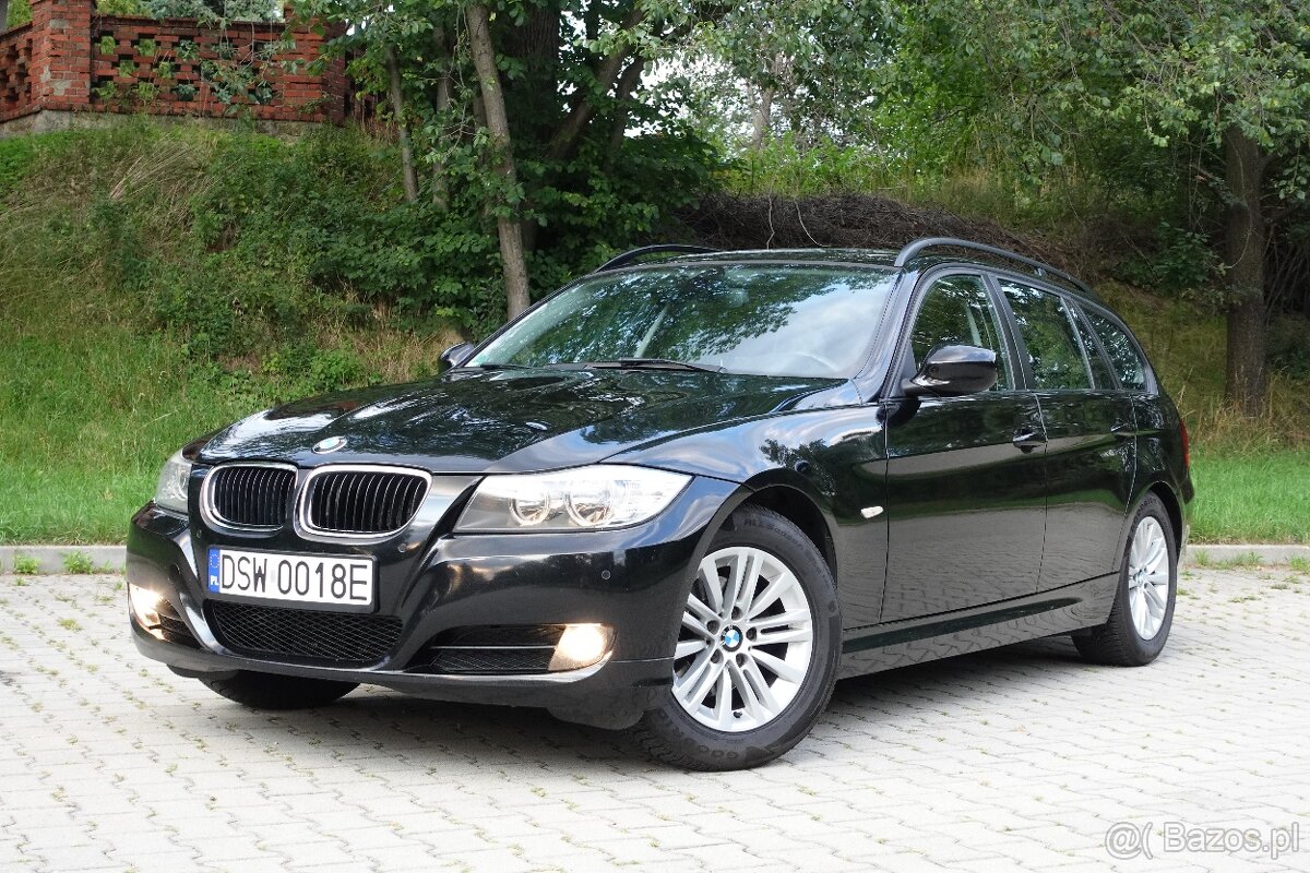 BMW 3 kombi 318 i 143 KM