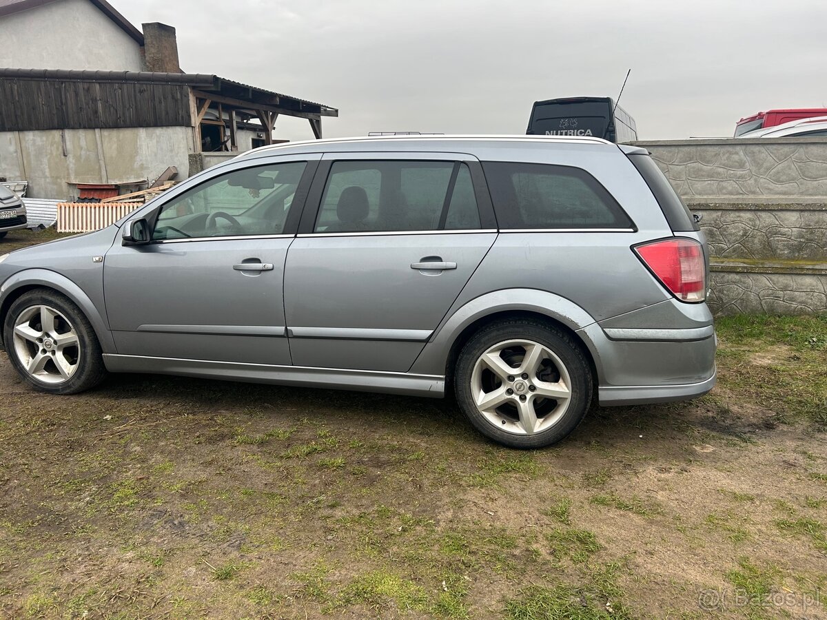 Opel astra 2010r 1.7 cdti