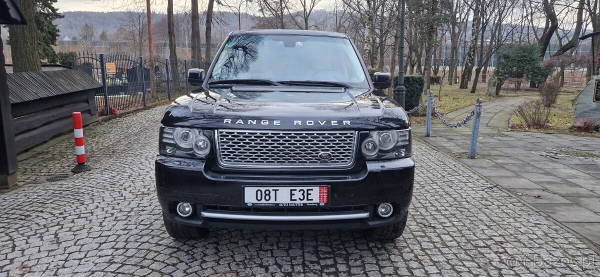 Range Rover  5.0 V8 supercharged  510 kM  rok 2012