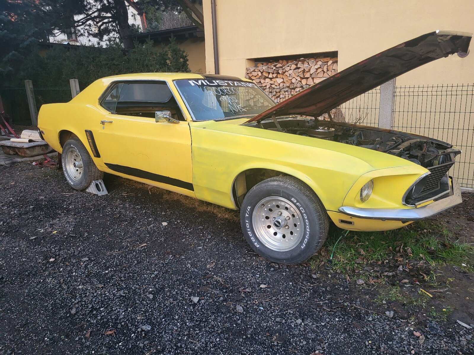 Weteran ford Mustang 1969 coupe