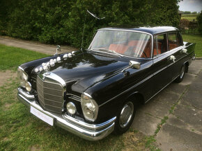 Zabytkowy Mercedes W111 220Sb super stan z 1963 roku - 10