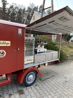 Jedyna taka kawiarenka na kołach , food truck - 10