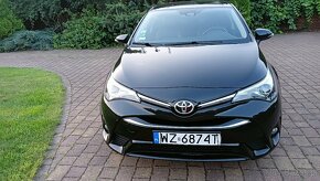 Toyota Avensis 2.0 - 2016 - 10