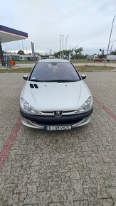 PEUGEOT 206 2.0 HDI - 10