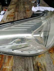 Lampa przednia prawa Ford Focus 2011r - 11