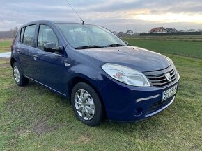 Sprzedam samochód Dacia Sandero z 2009 roku w stanie bardzo - 11