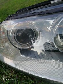 Lampa przednia  prawa Audi A8 D3 2003r - 11