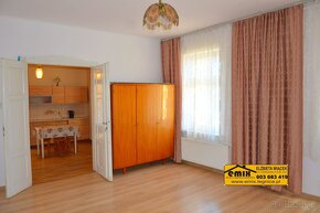 2 pokoje, I piętro, balkon, własny parking, teren ogrodzony - 11