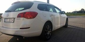 Opel Astra  Lift 1.4 mpi ecoFlex - 11