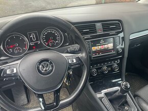 VW Golf 2.0TDi 110kw, r.2015, 4motion, climatronic - 11