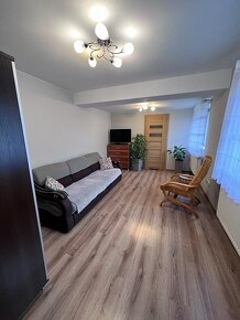 Piętrowy dom 160 m² na dużej działce– Skalmierzyce - 12