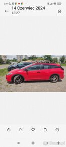 Honda Civic tourer - 12