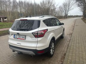 Ford Escape 2.0 EcoBoost AWD Titanium - 13