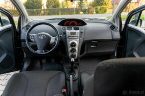 TOYOTA YARIS - 13