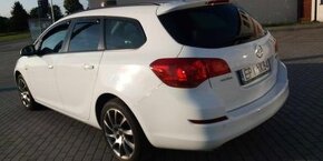 Opel Astra  Lift 1.4 mpi ecoFlex - 13