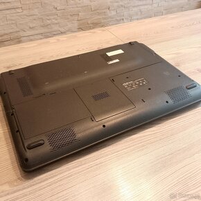 Laptop Asus Pro79L - 13