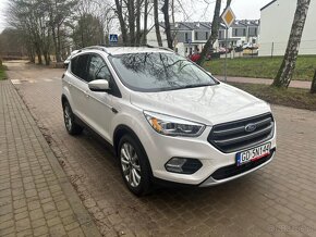 Ford Escape 2.0 EcoBoost AWD Titanium - 14