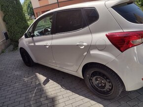 Hyundai ix20 1.4 crdi 90 KM - 15