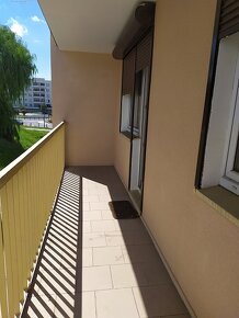 3 pokoje, 66m2, duży balkon, I p., umeblowane, ul. Podmiejsk - 17