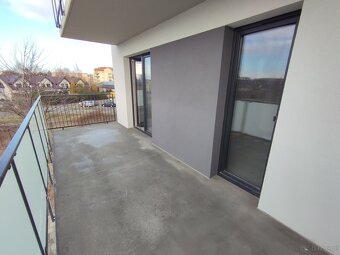 3 pokoje, 62.79m2, balkon,stan dewelop.,Os.Dobrzec - 19