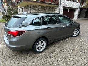 Opel Astra K Sports Tourer + 1.6 CDTI - 19