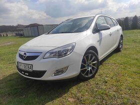 Opel Astra J 1.4 mpi  eco FLEX