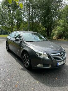 Opel Insignia 1.8