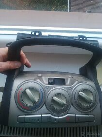 PANEL KLIMATYZACJI DAIHATSU SIRION

