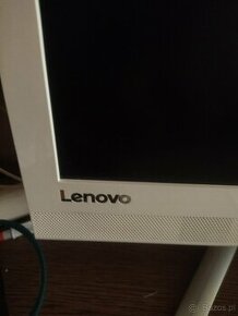 Sprzedam monitor w komputerze