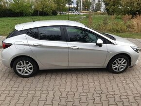 Opel Astra 1,4T 125 KM Enjoy 2020 1 rejestracja