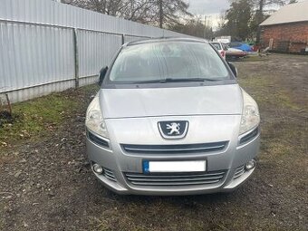 Peugeot 5008 1.6i 115kw, r.7/2011, klima, uszkodzony silnik