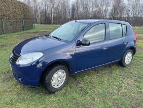 Sprzedam samochód Dacia Sandero z 2009 roku w stanie bardzo