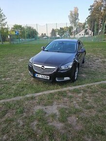 Opel insignia 2.0 dizel 160kn rok 2012 przebieg 218 tys