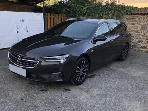 Opel Insignia - 1