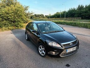 Sprzedam Forda Focus 1.6b.+g.